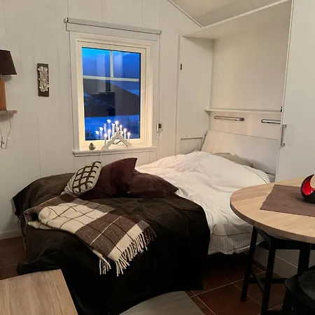 Ministuga I Solbringen Tiny Cottage In Solbringen Are Exterior photo
